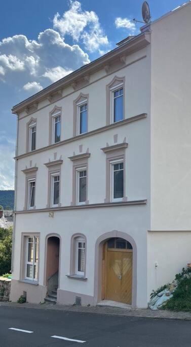 Helles Apartment Mit Balkon In Toplage! Traben-Trarbach Bagian luar foto